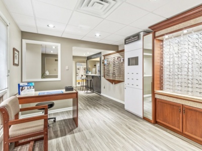 Wheatlyn Eye Care Center 8 FULL